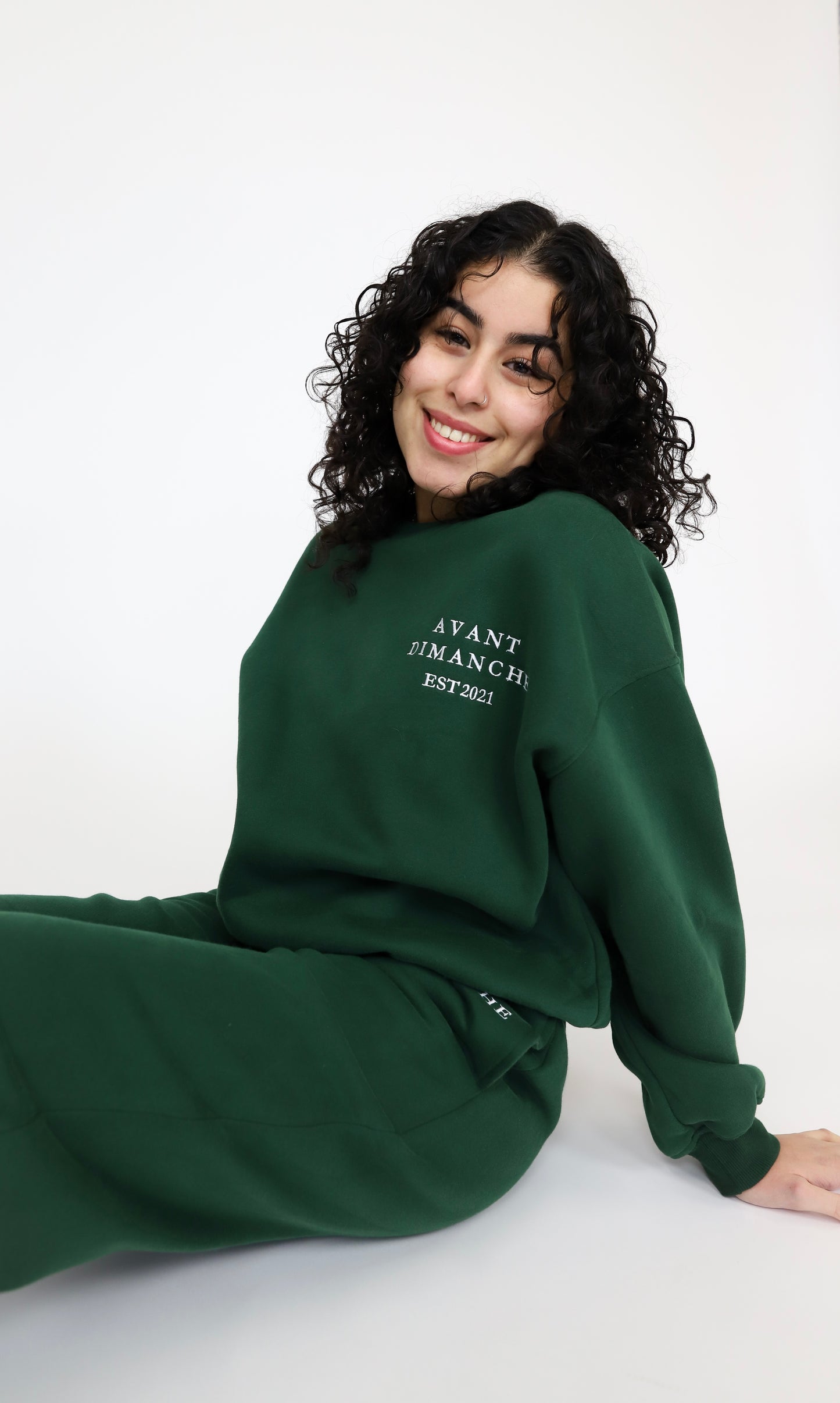 The Essential Crewneck - Forest Green