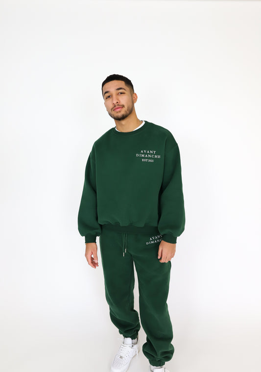 The Essential Crewneck - Forest Green